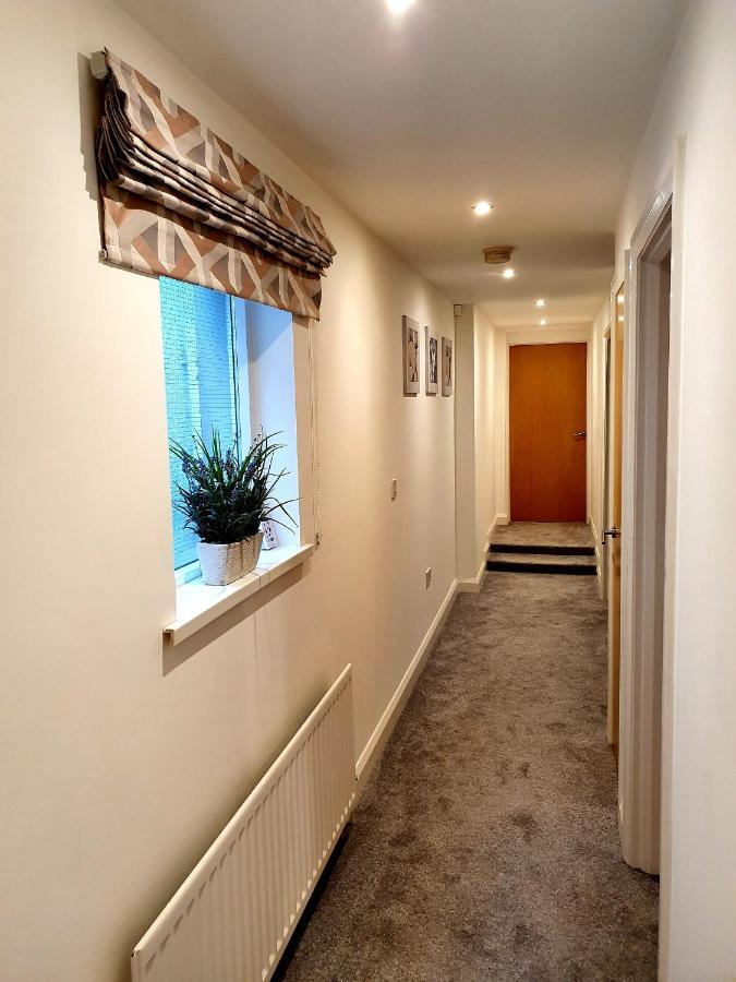 In The Heart Of Portrush - Beautiful Views Apartman Kültér fotó